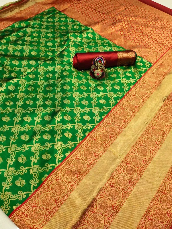 Green_ridhi_creation_Embellished_Banarasi_Jacquard_Saree_(Green)